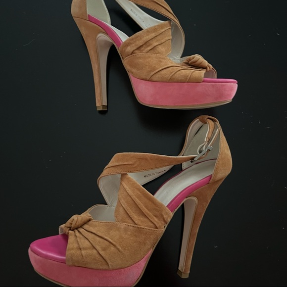 Hot pink and tan heels - Picture 7 of 8